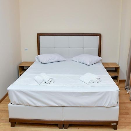 Just Inn คูทายสิ ภายนอก รูปภาพ